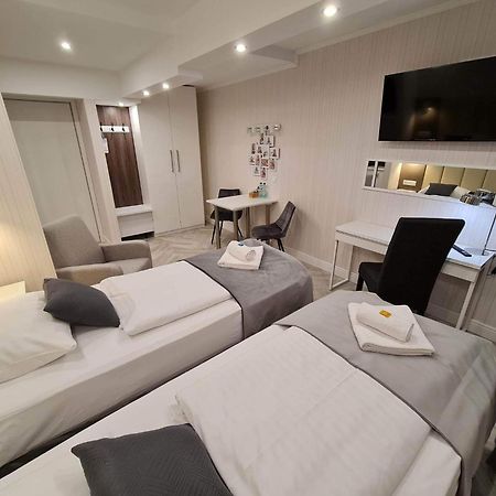 Apartamenty Hayduk Zary  Bagian luar foto