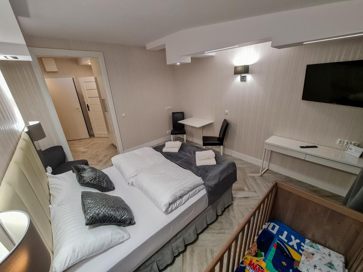 Apartamenty Hayduk Zary  Bagian luar foto