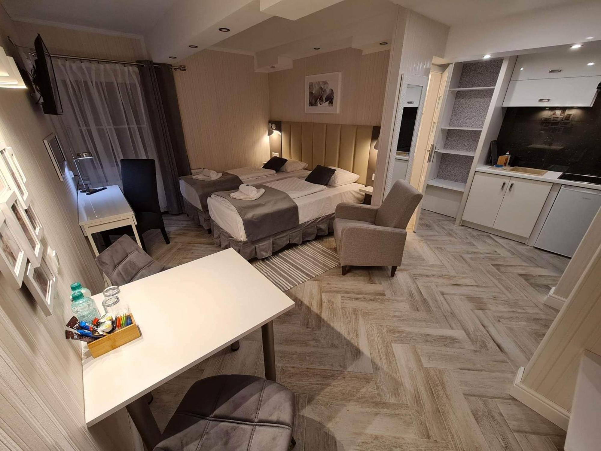 Apartamenty Hayduk Zary  Bagian luar foto
